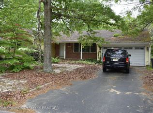 425 Merion Ave, Pine Beach, NJ