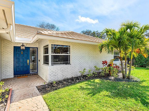 3rd image of 3830 NW 25th Way