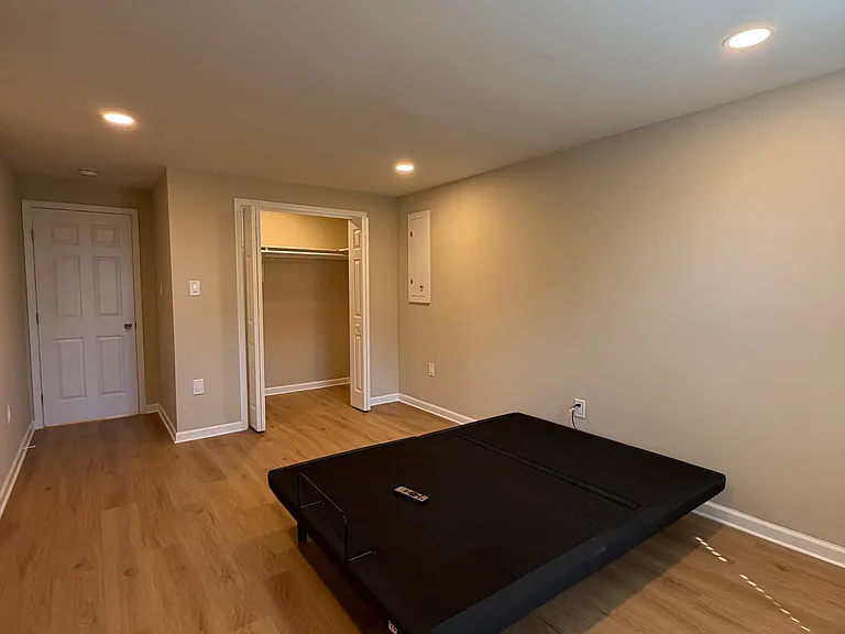6524 Greenleaf St — Photo 14
