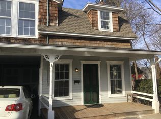 128 W Broad St APT B, Hopewell, NJ 08525