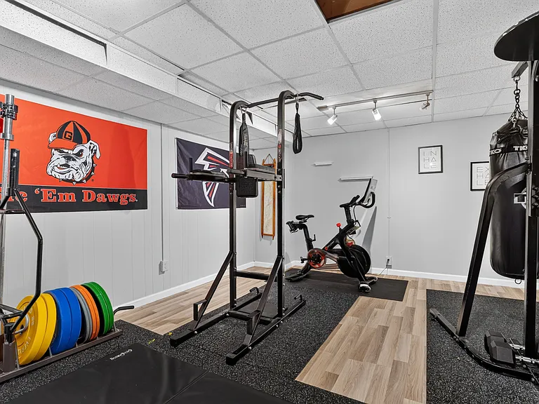 4752 Village North Ct — Photo 33