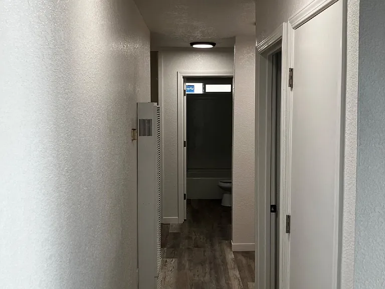 412 N St — Photo 3