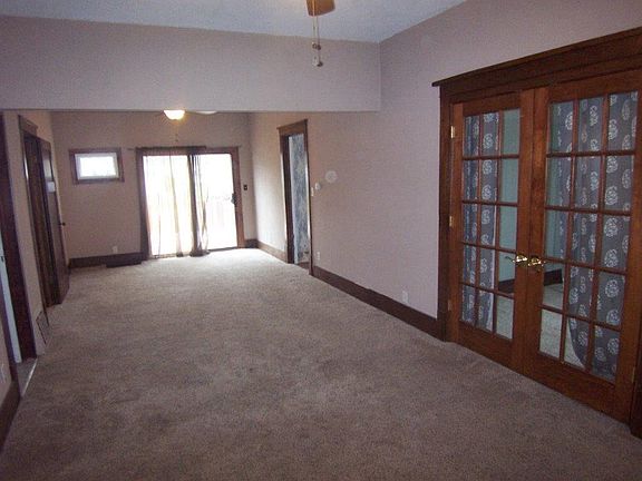 4th image of 510 Jackson St