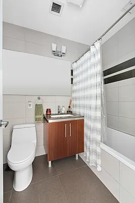 Rented by Julia B Fee Sotheby's International Realty | media 8