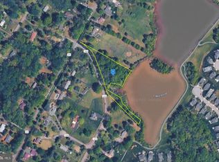 7011 Lakeview Dr, Warrenton, VA 20187
