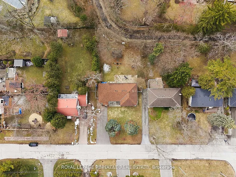 208 Glen Oak Dr — Photo 48