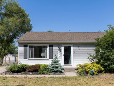 1596 S Parent Ave, Westland, MI, 48186