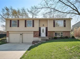 107 Westrock Farm Dr, Englewood, OH
