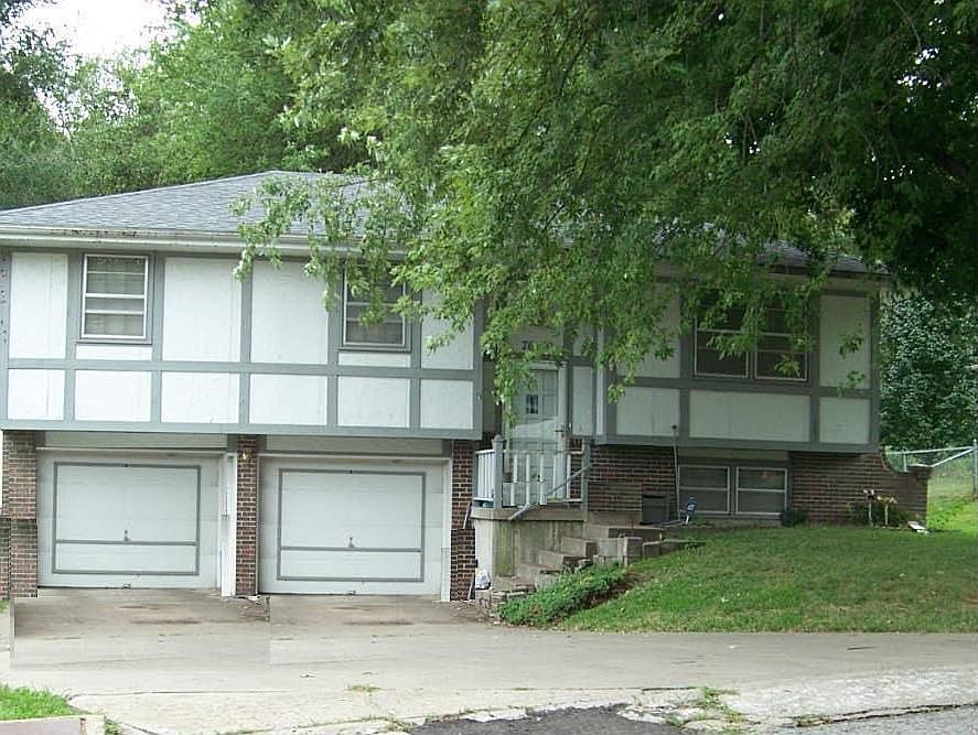 1st image of 7609 Everett Ave