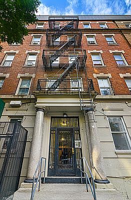 2nd image of 84 Wadsworth Ave #21