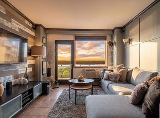 Skyview, Bronx, NY 10471