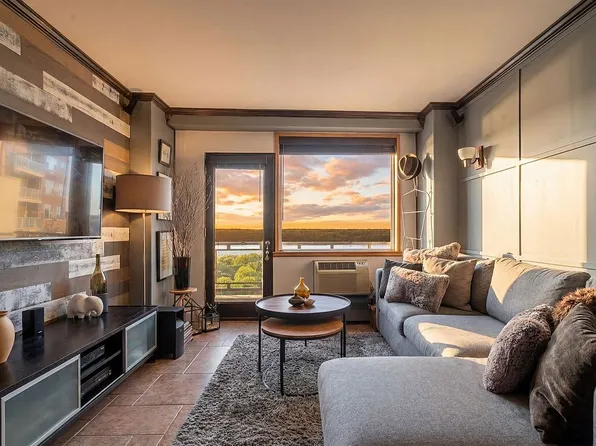 5800 Arlington Ave APT 20L, Bronx, NY 10471