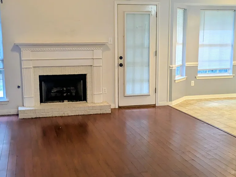 9282 Prairie Dr — Photo 6