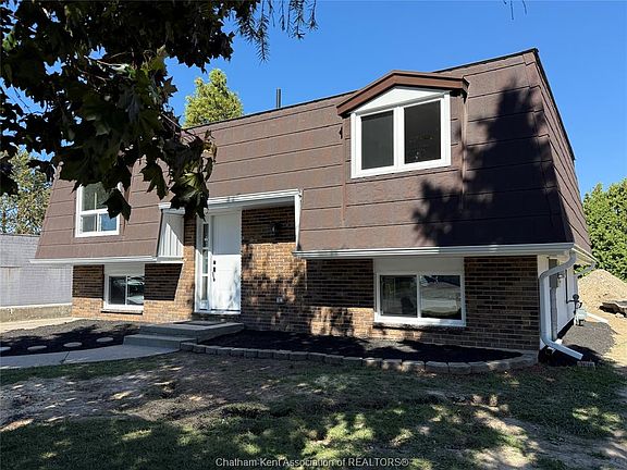 2nd image of 100 Duke St