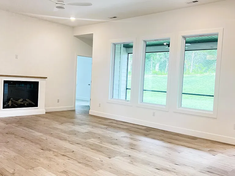 808 Napa Dr — Photo 3