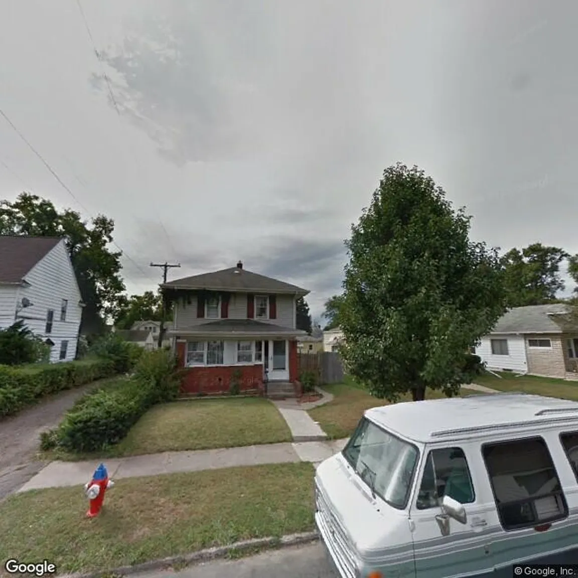 2702 Hartzer St photo 1