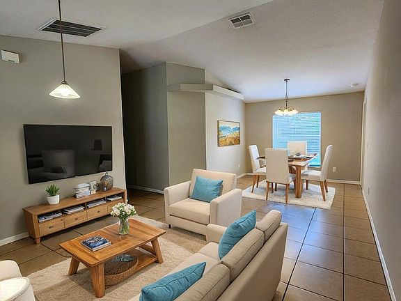 3rd image of 421 Magpie Ct