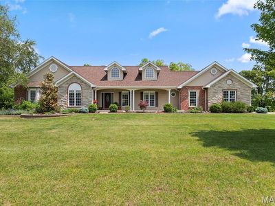 120 Champion Cir, Troy, MO, 63379