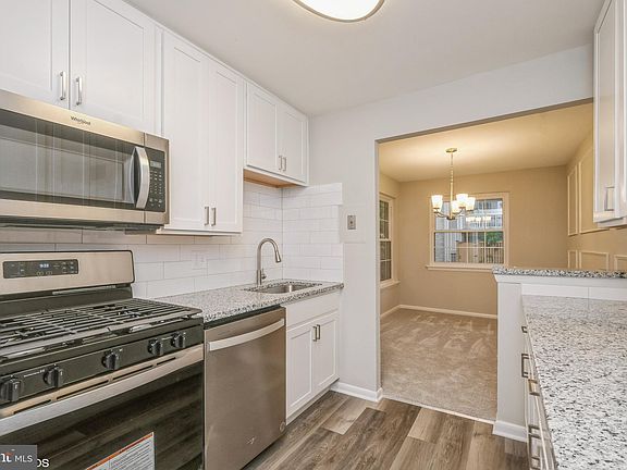 3rd image of 1916 Wilson Ln APT 204