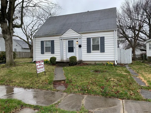 146 S 6th Ave, Beech Grove, IN 46107