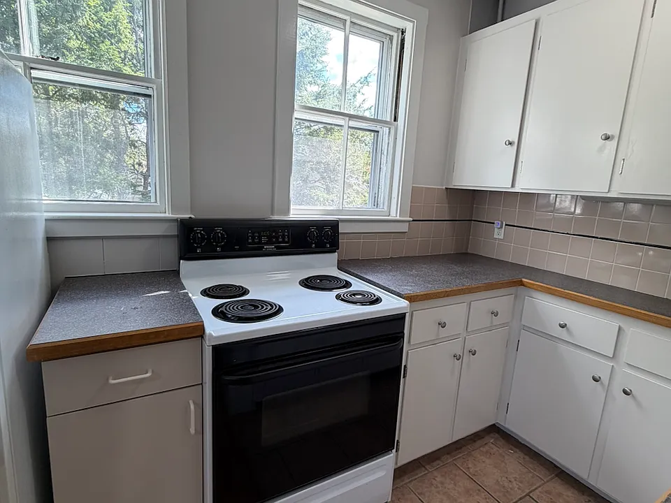 31 Auburn St #3