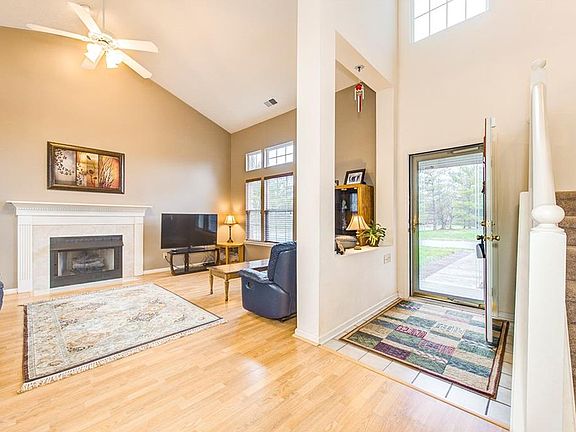 3rd image of 5602 Crystal Woods Dr