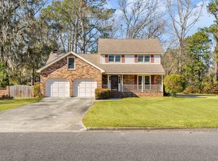 2 Dunvegan Dr, Charleston, SC 29414