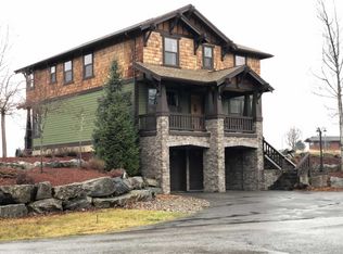 206 Happy Trails Ln, Pinehurst, ID 83850