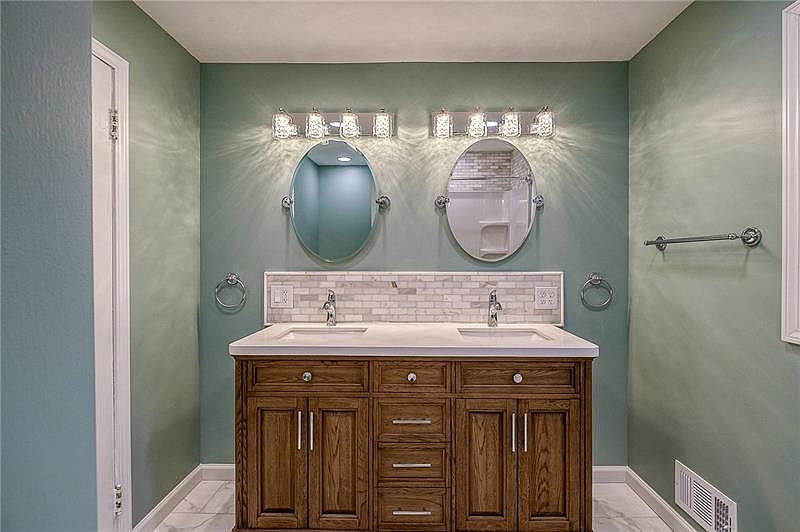 113 McKim St, Zelienople, PA 16063 Zillow