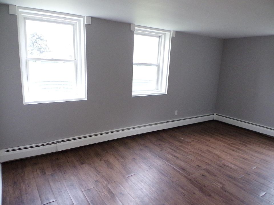 1st image of 862 Maryvale Dr #1