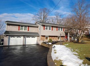 48 Poplar Dr, Monroe, NY 10950