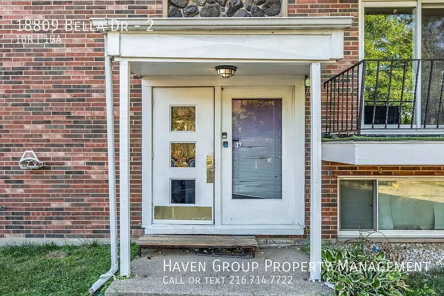 18809 Bella Dr | Unit 2, Cleveland, OH 44119- Spacious 1-bed 1-bath multi-family home! — Photo 2