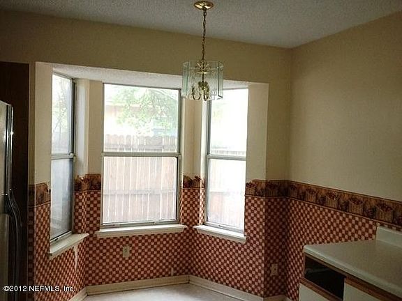 4th image of 7745 Rockridge Dr W
