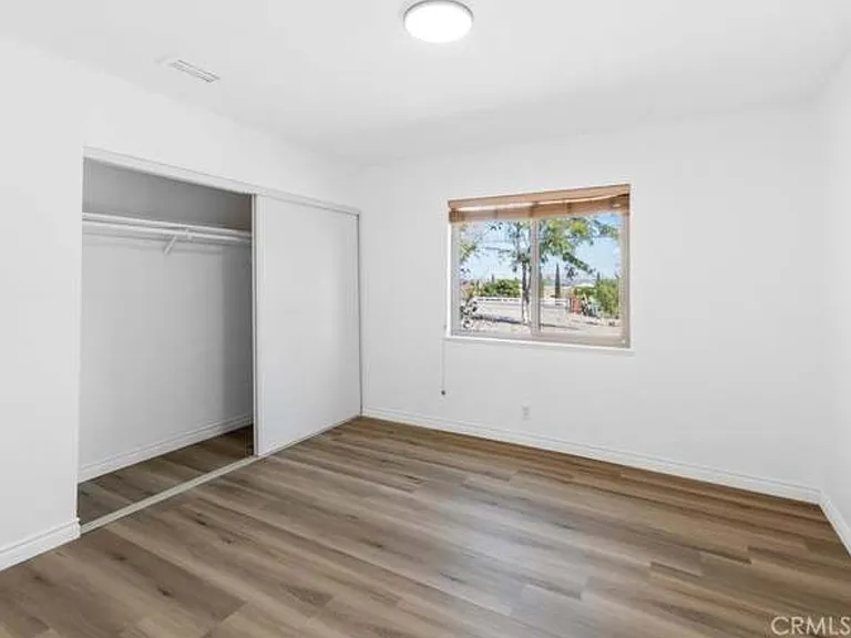 18635 Verano St — Photo 14