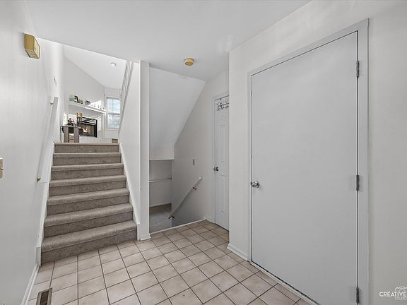 4th image of 106 River Bluff Ct #106