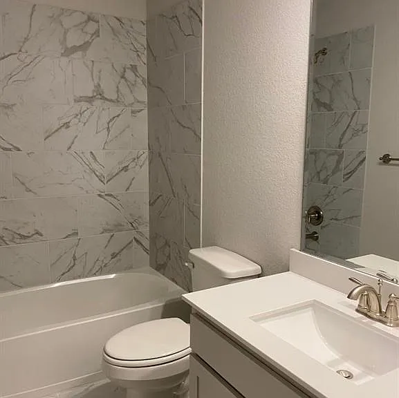 7833 Sunset Blvd — Photo 22