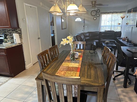 3rd image of 71 Trotters Cir