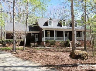 1005 Maple Ridge Dr, Chapel Hill, NC 27516