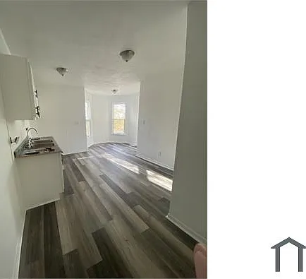 801 NE Madison Ave #3 — Photo 2
