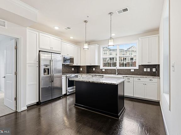 5th image of 43032 Stuarts Glen Ter Unit 102