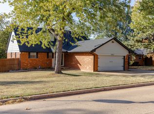 1925 Edgewood Dr, Edmond, OK 73013