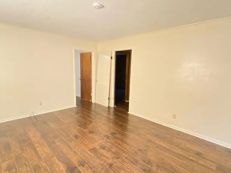 959 Tisdale Cir — Photo 8