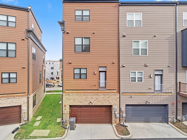 3310 Woodland Phlox St — Photo 6