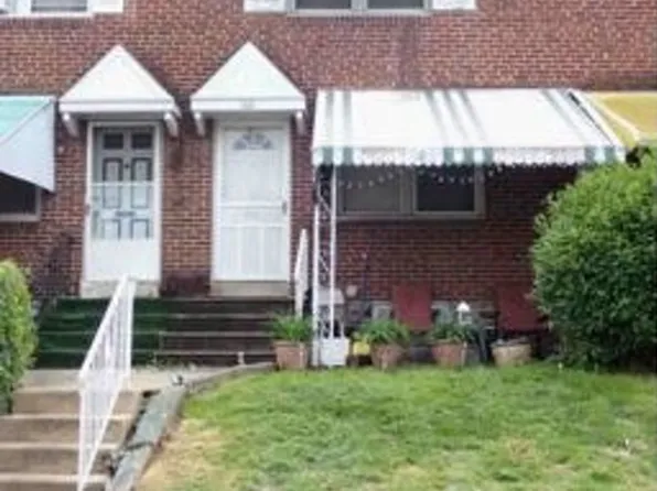 324 Mulberry St, Darby, PA 19023