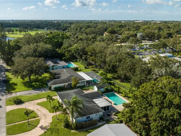 3007 Golf View Dr, Vero Beach, FL 32960