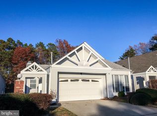 13 Newport Rd, Manahawkin, NJ 08050