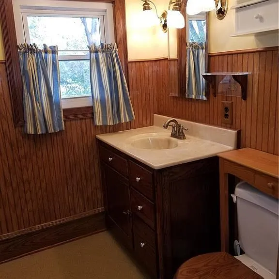 Main floor half bath
