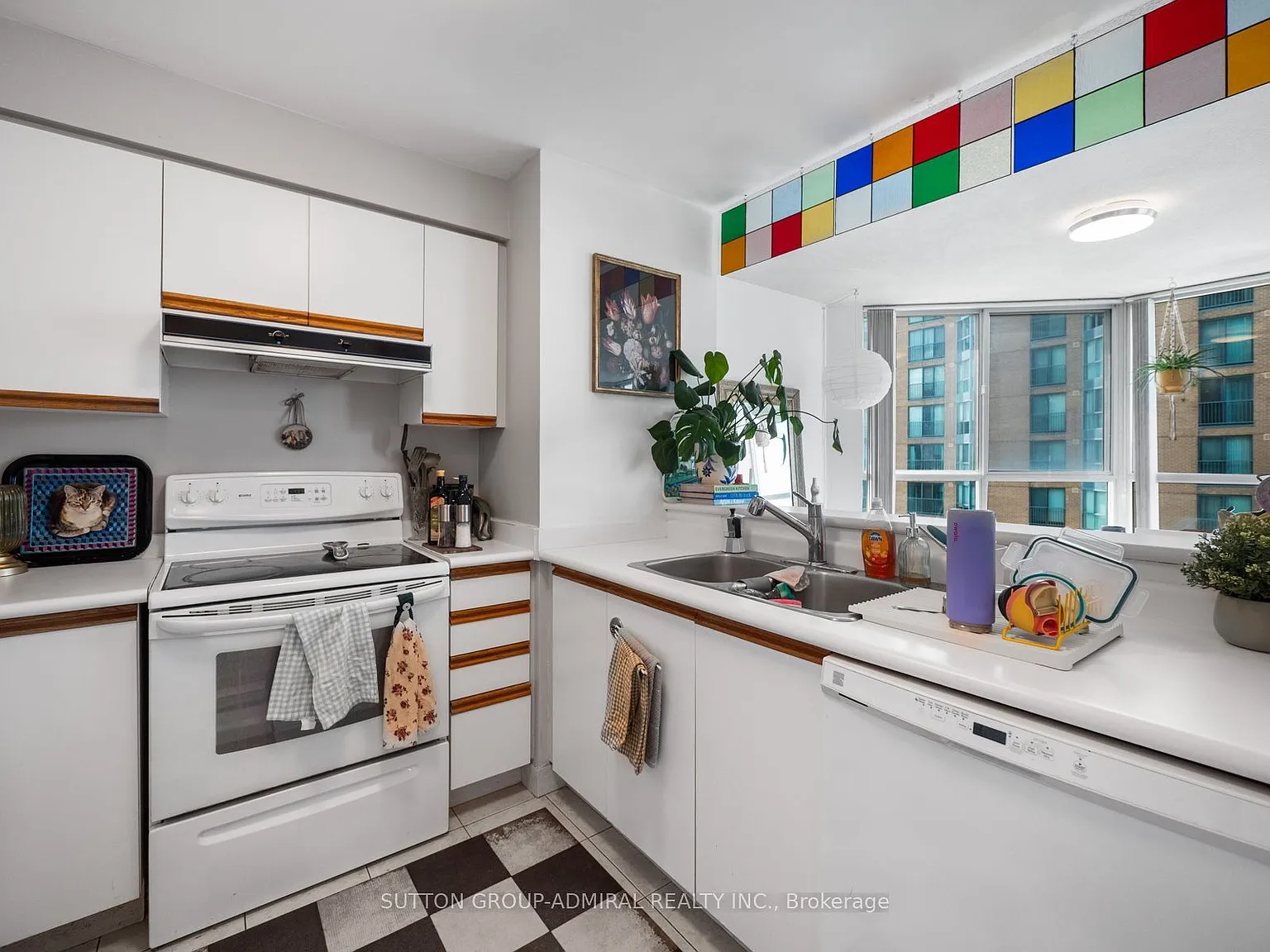 2 bed, $2,800 — Photo 3