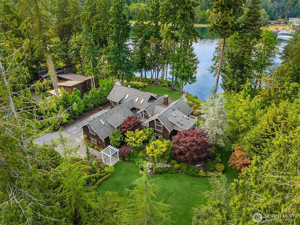 1st image of 10374 Country Club Road