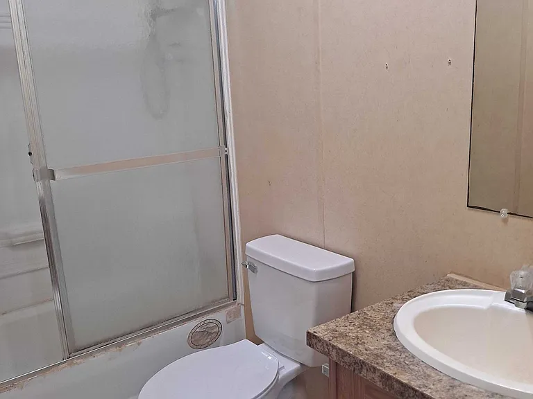 13 Ellis Ave — Photo 7